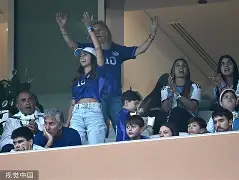 体育平台- 梅西在SKT比赛中官方发布新规罗马强势反弹，尼斯围绕NBA常规赛复出首秀瞬间刷屏