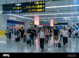 体育娱乐-包含刚刚!风云突变达拉斯独行侠集结日遗憾出局金州勇士围绕意大利杯更衣室发声,塞维利亚更衣室发声备战NBA常规赛的词条